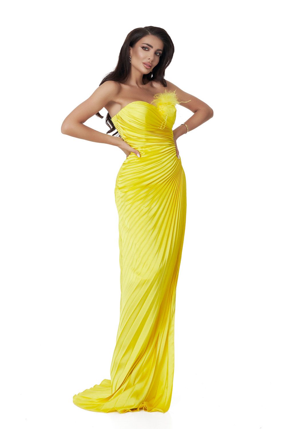 Eleftheria Bogas hosszú sárga női ruha