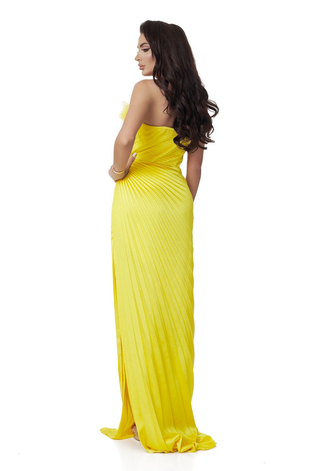 Eleftheria Bogas hosszú sárga női ruha