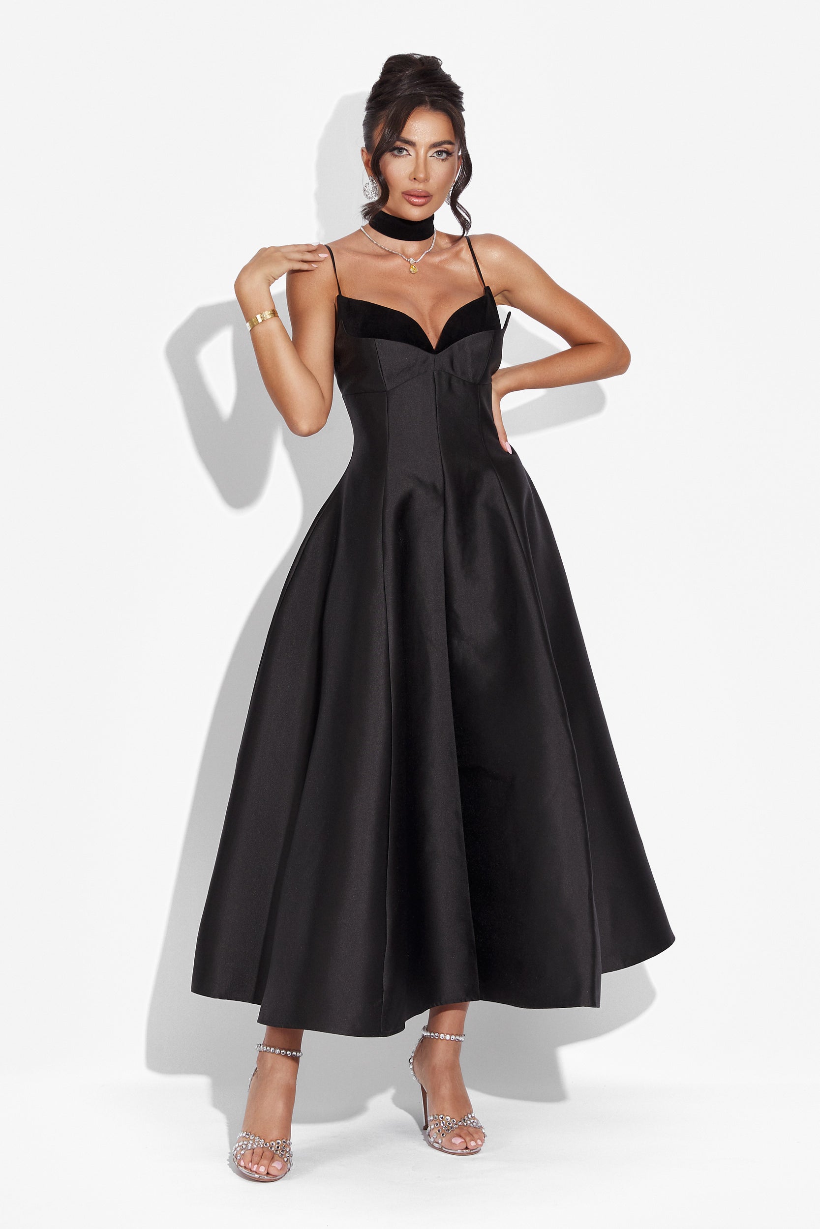 Hosszú fekete női ruha Auriane Bogas