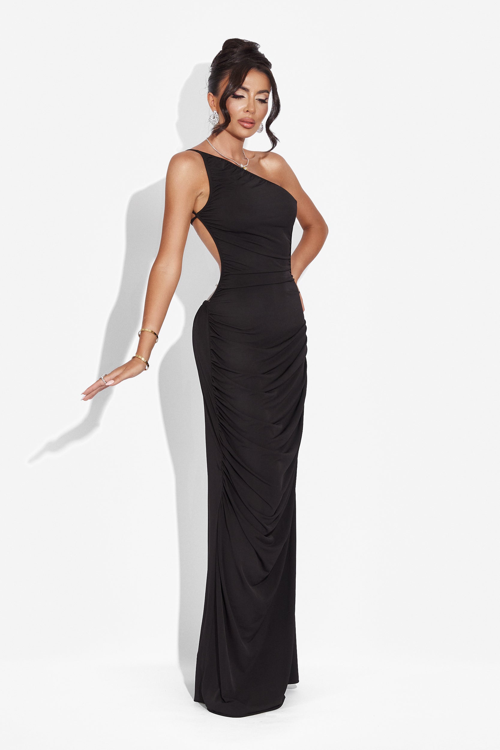 Calvia Bogas hosszú fekete női ruha