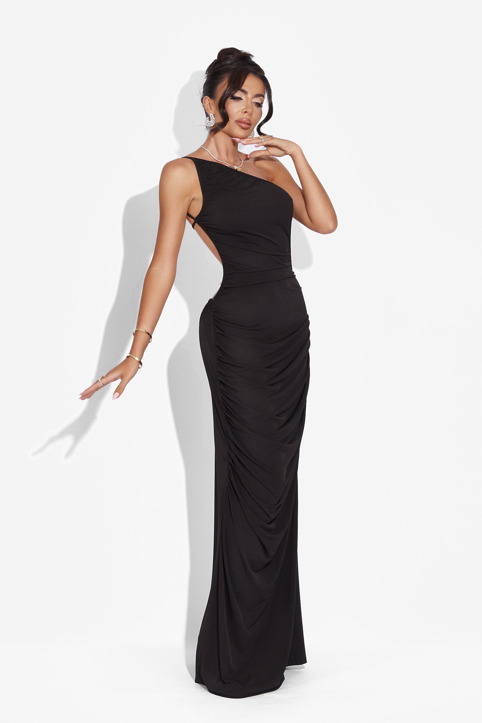 Calvia Bogas hosszú fekete női ruha