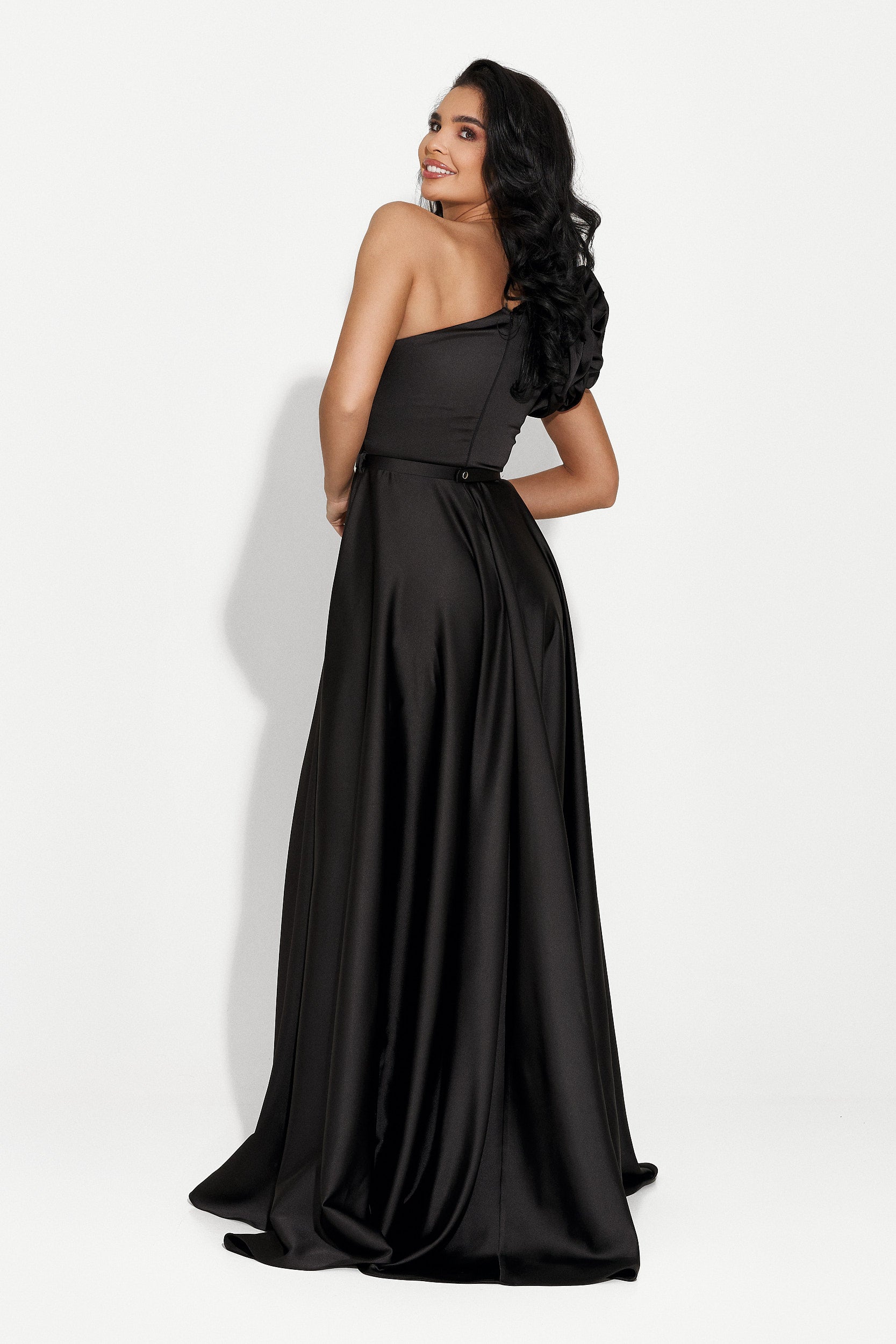 Cimone Bogas hosszú fekete női ruha