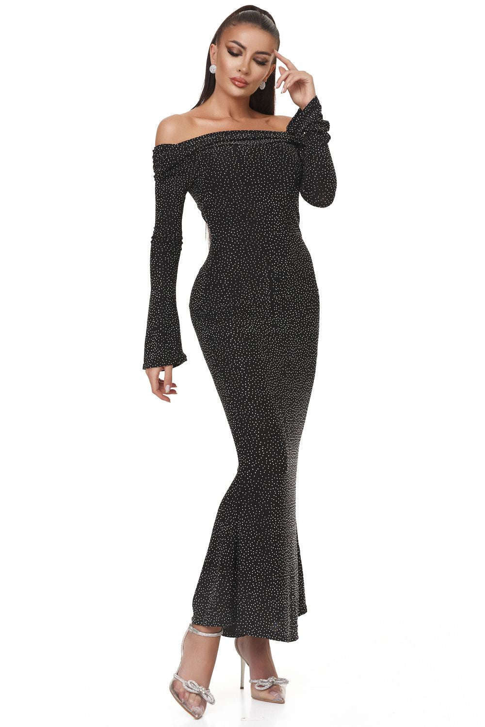 Serevi Bogas hosszú fekete női ruha
