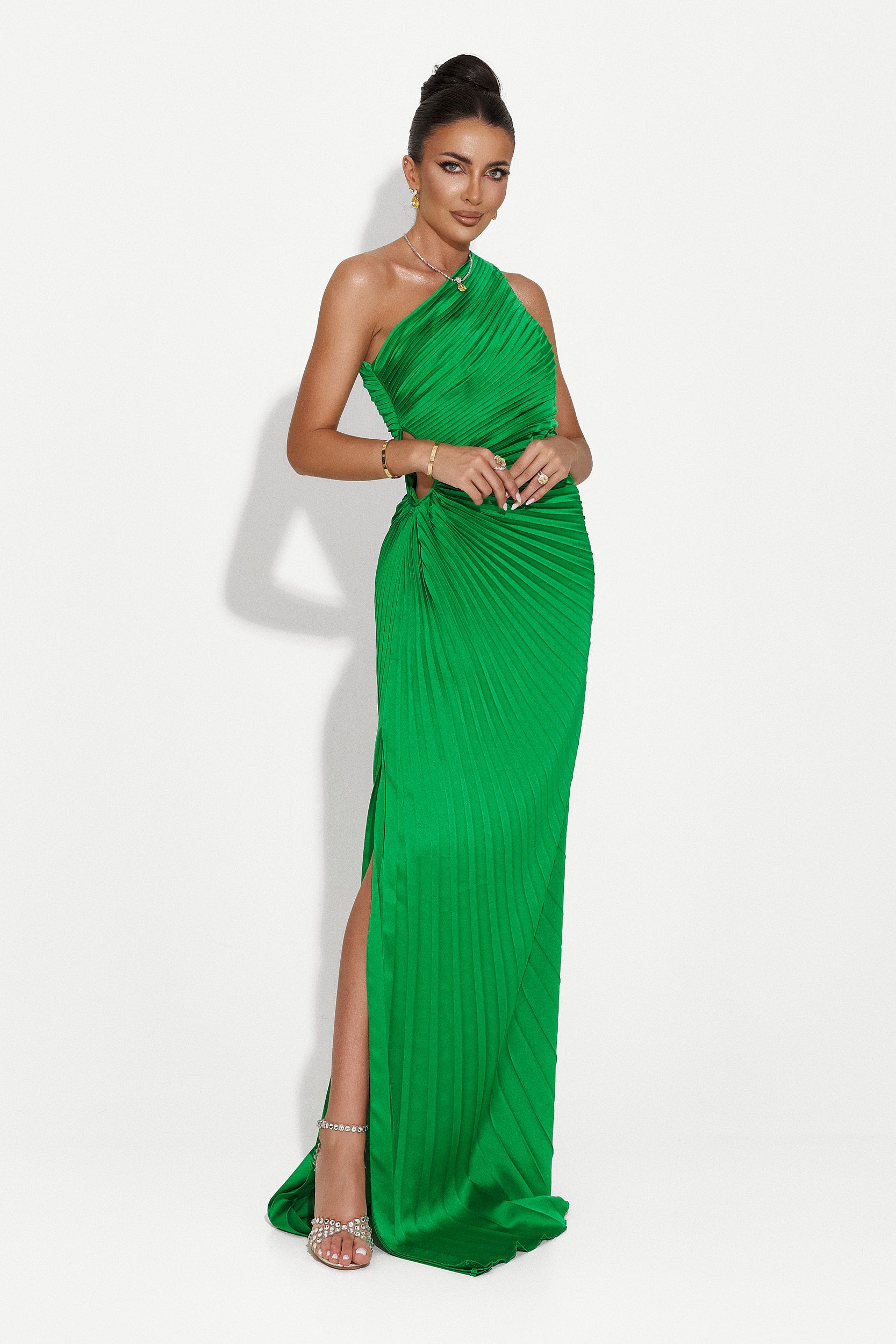 Hosszú zöld női ruha Sanjana Bogas