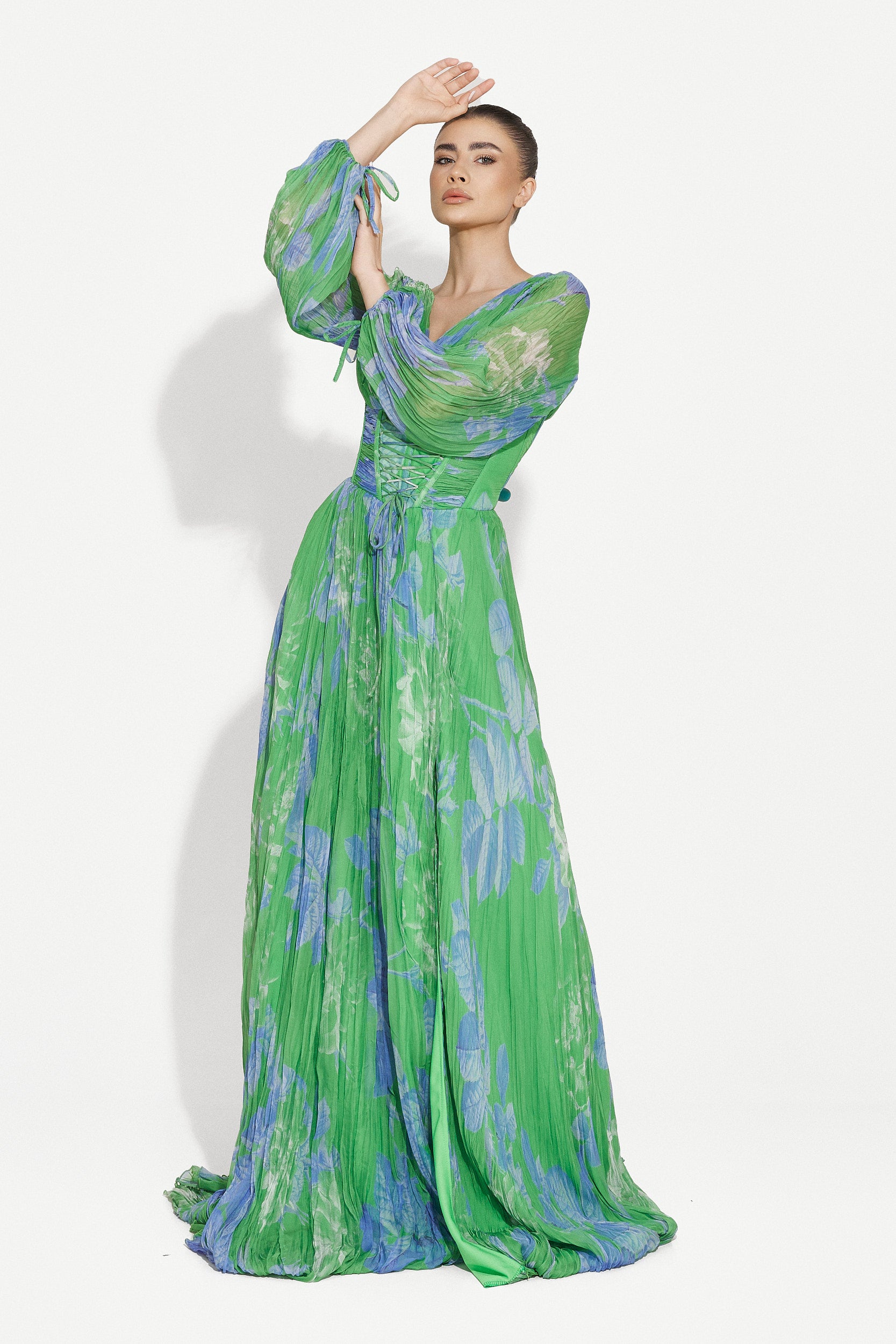 Sintia Bogas hosszú zöld női ruha