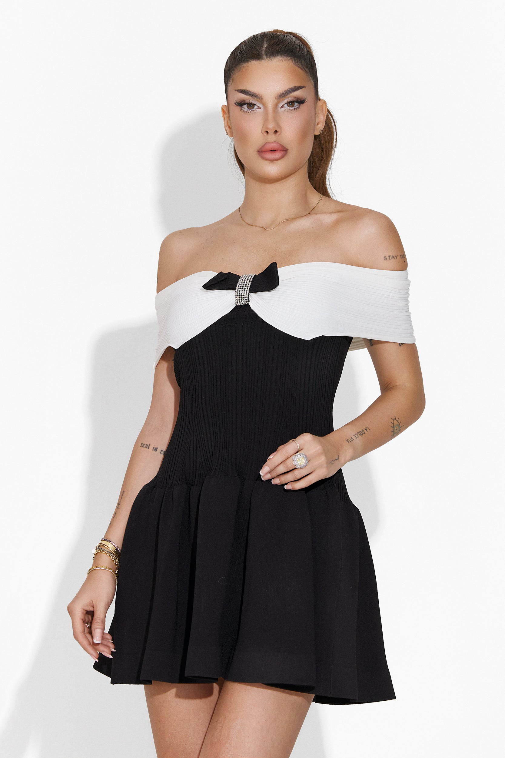 Rochie dama scurta neagra Elmita Bogas