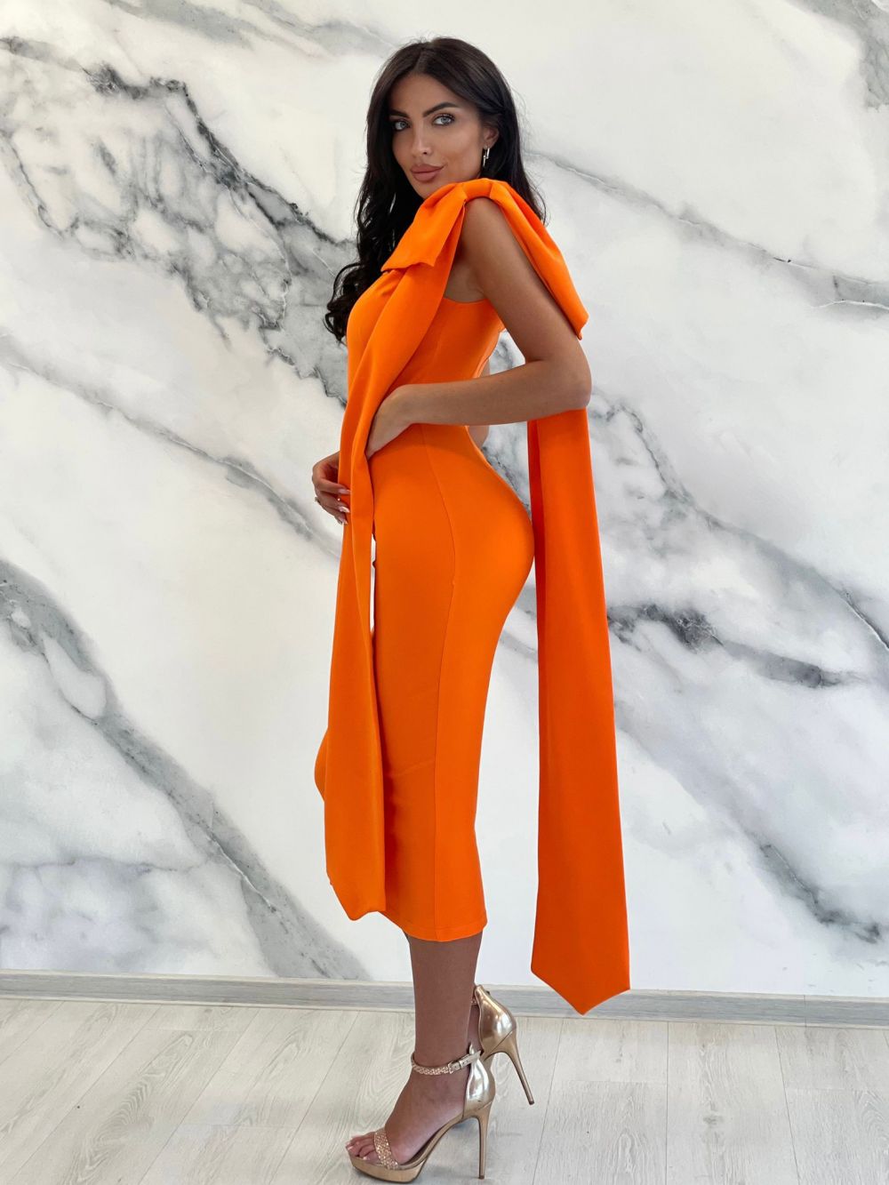 Marieke Bogas narancssárga szövet midi ruha